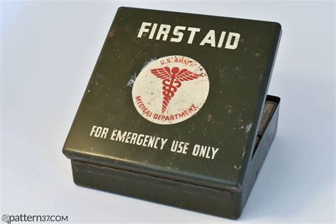 Ww2 First Aid Kit 